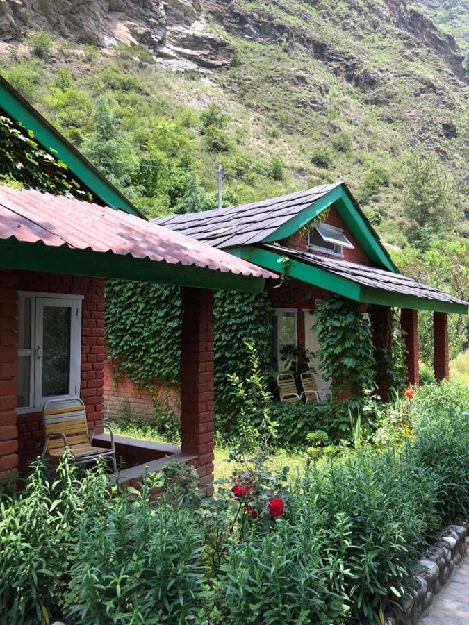 The Mother'S Riverfront Hotel Gushaini Exterior photo